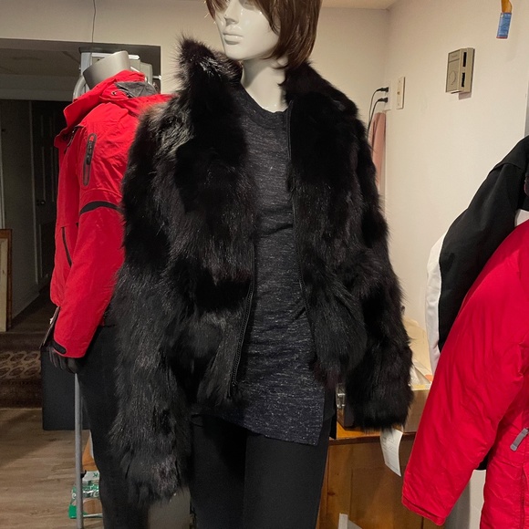 New Authentic Fox Fur Women's Jacket. Not faux - Picture 5 of 7
